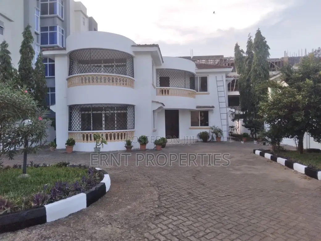 5bdrm Maisonette in Nyali for sale in Nyali