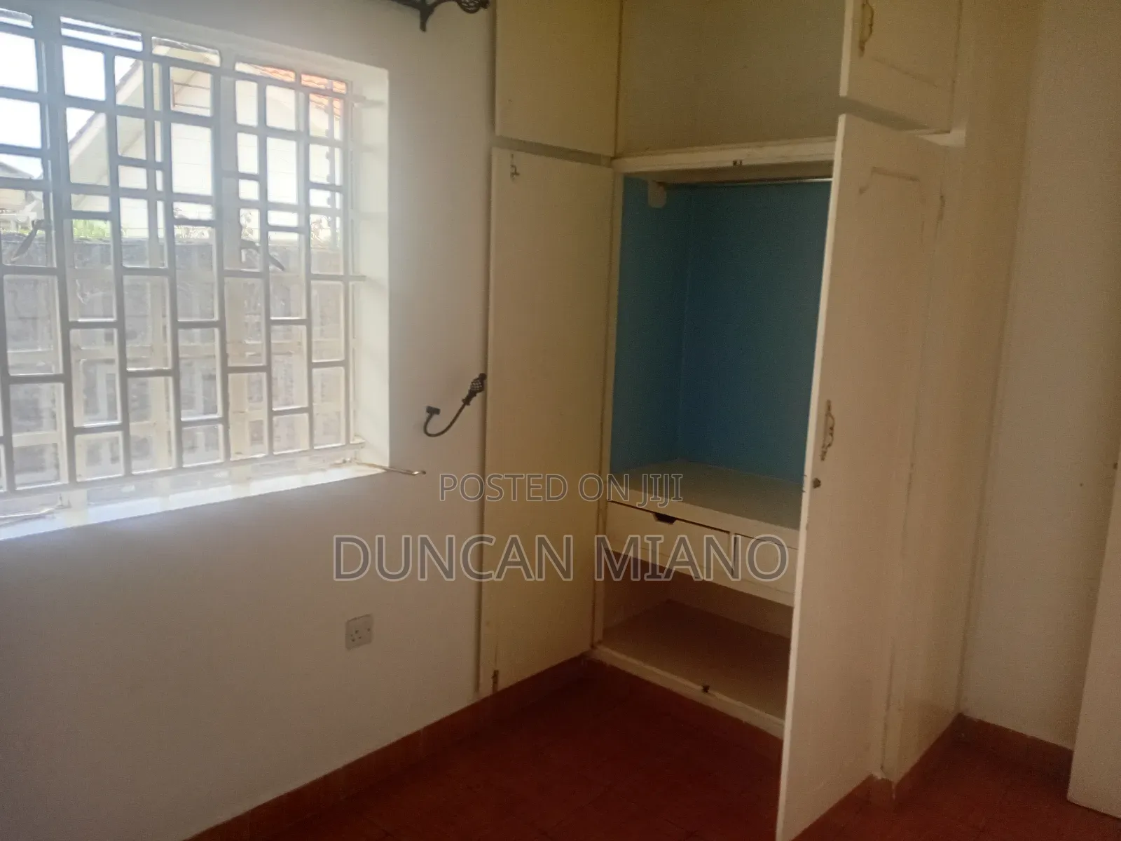 3bdrm Bungalow in Junction Kiserian for rent in Kiserian