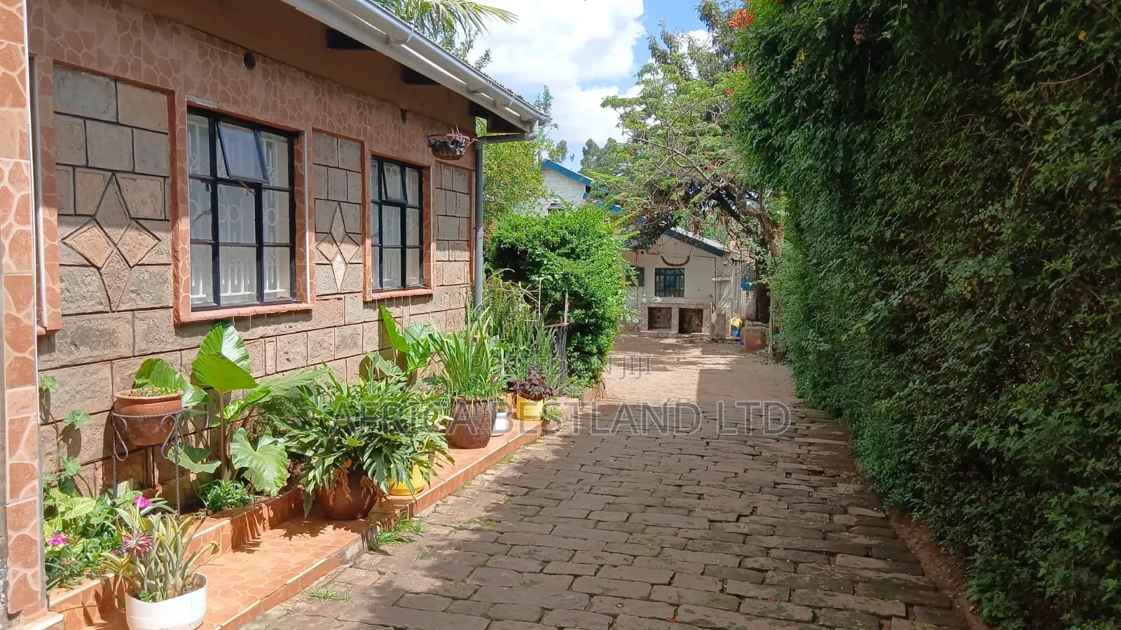 4bdrm Bungalow in Muthure, Kikuyu for rent in Kikuyu