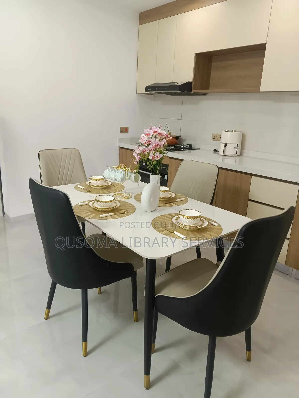 4bdrm Apartment in Woodley Estate for sale in Woodley Estate