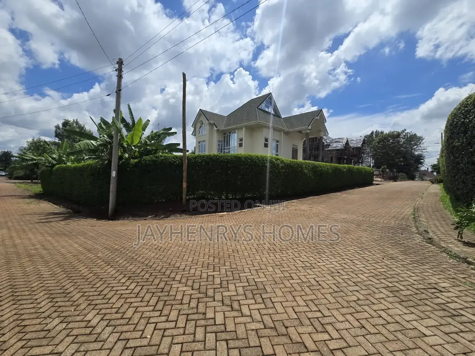 1/4 Acre Plot for Sale Along Kiambu Rd at KSHS 28,000,000 in Thindigua/Kasarini