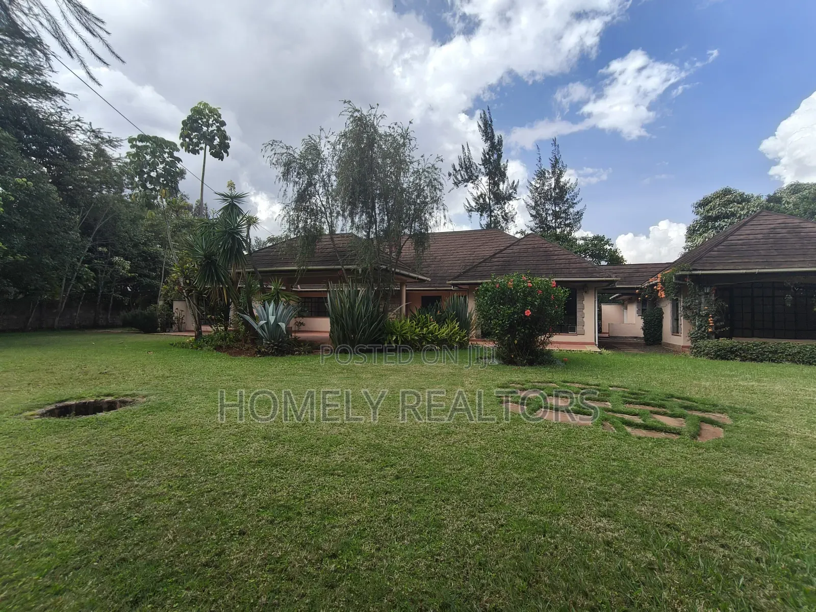 4bdrm Bungalow in Karen, Nairobi for sale in Karen C