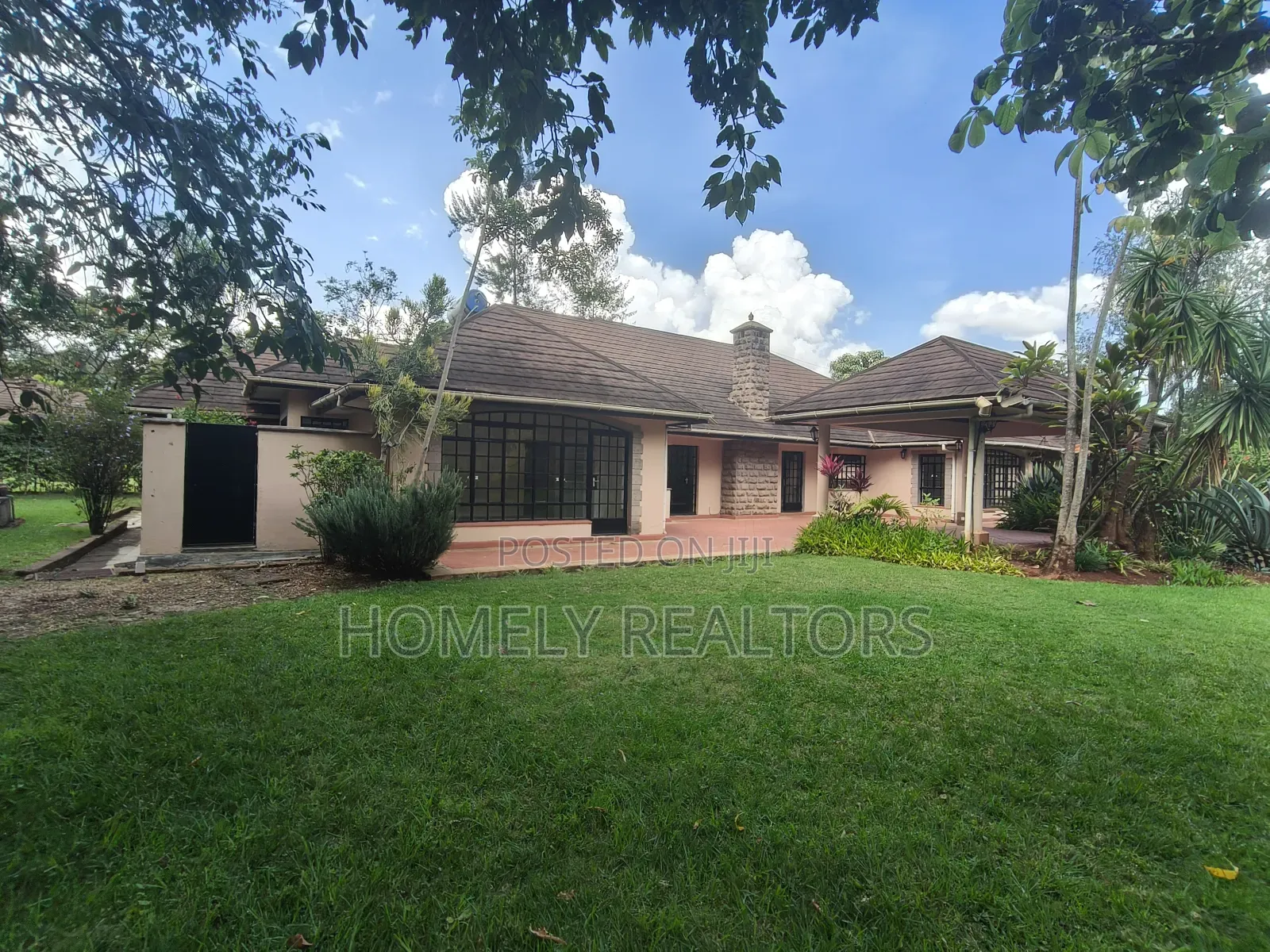 4bdrm Bungalow in Karen, Nairobi for sale in Karen C