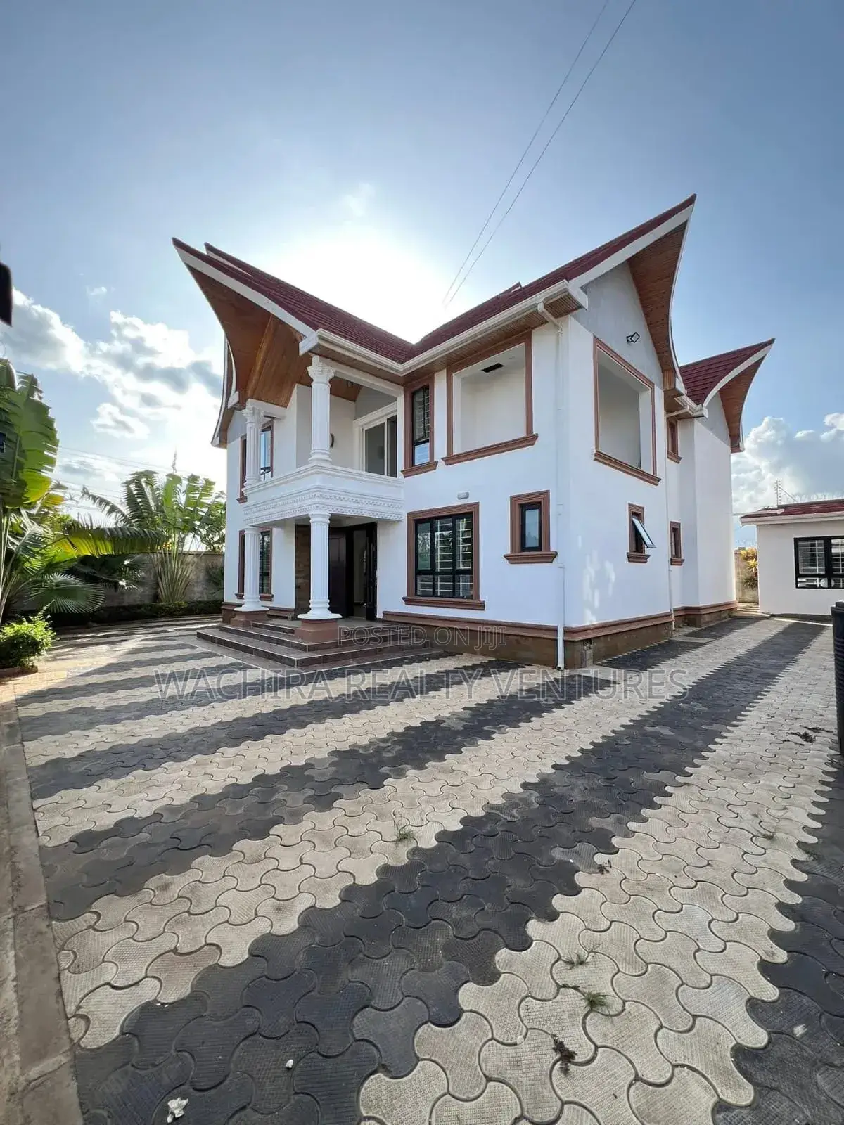 5bdrm House in Kamakis for sale in Kamakis