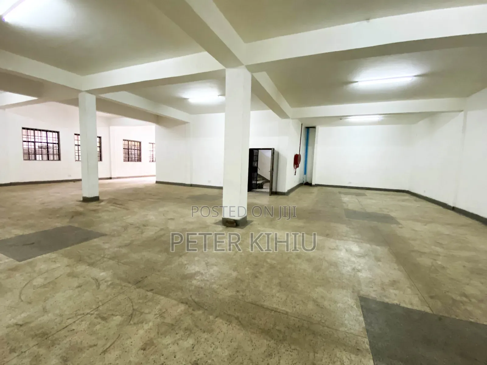 Godown to Let 2750sqft Off Road a Industrial Area in Industrial Area (Nairobi)