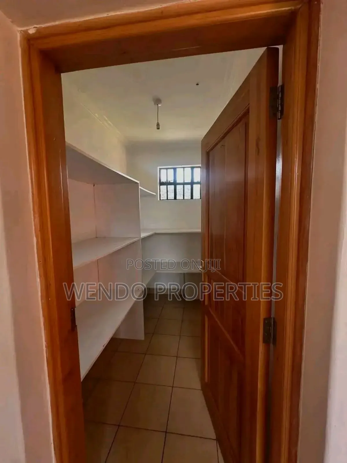 4bdrm Bungalow in Hardy for rent in Hardy