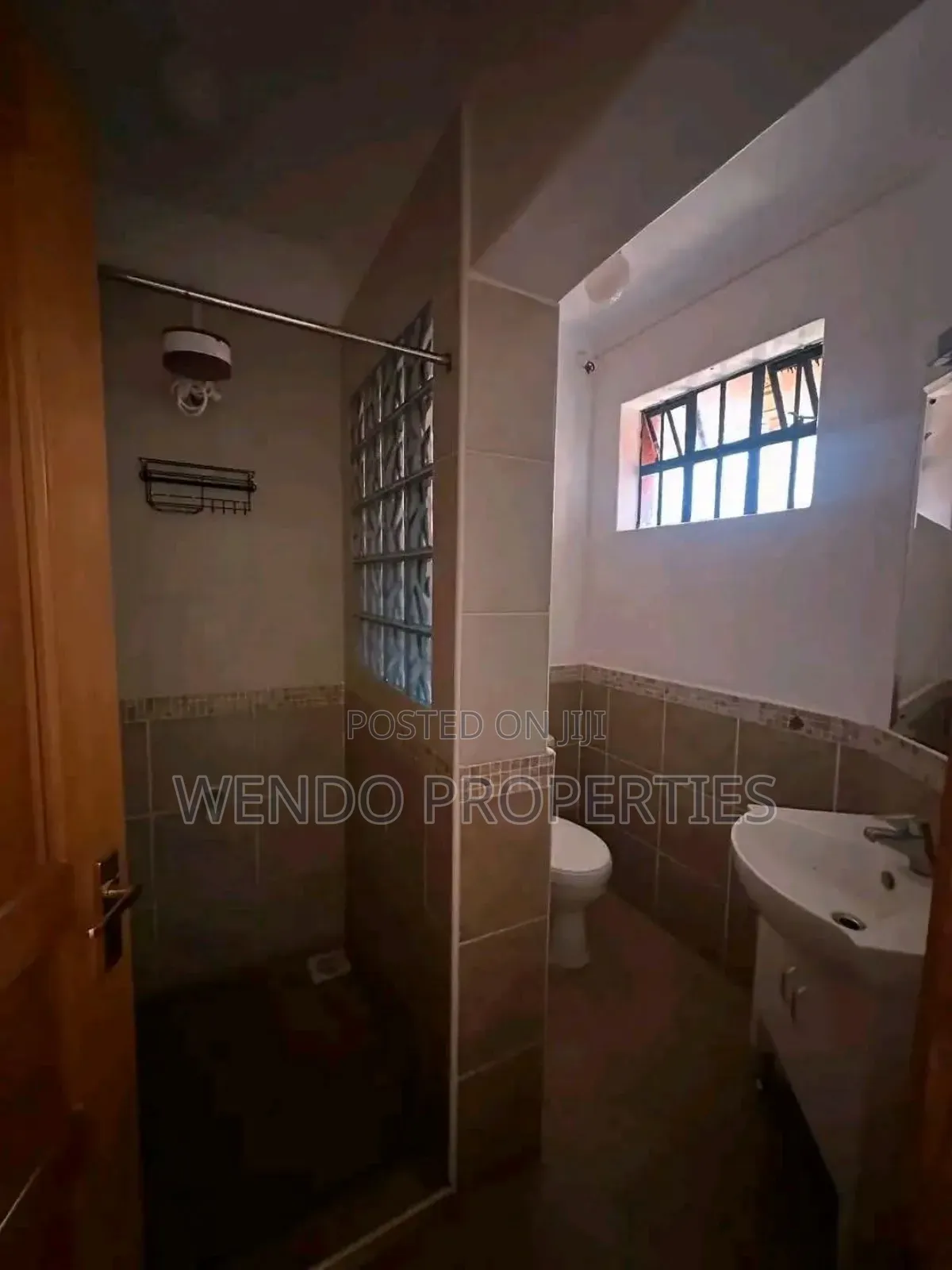 4bdrm Bungalow in Hardy for rent in Hardy