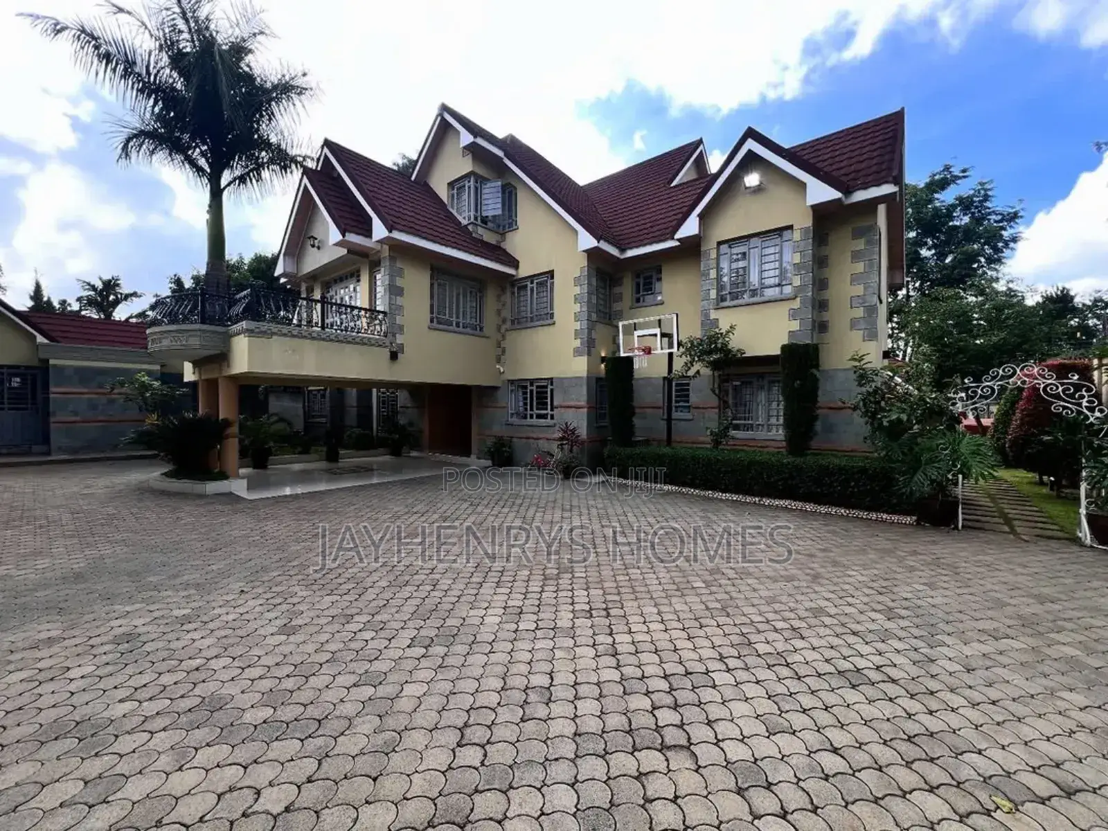 6bdrm House in Mushroom Gardens, Thindigua/Kasarini for sale in Thindigua/Kasarini