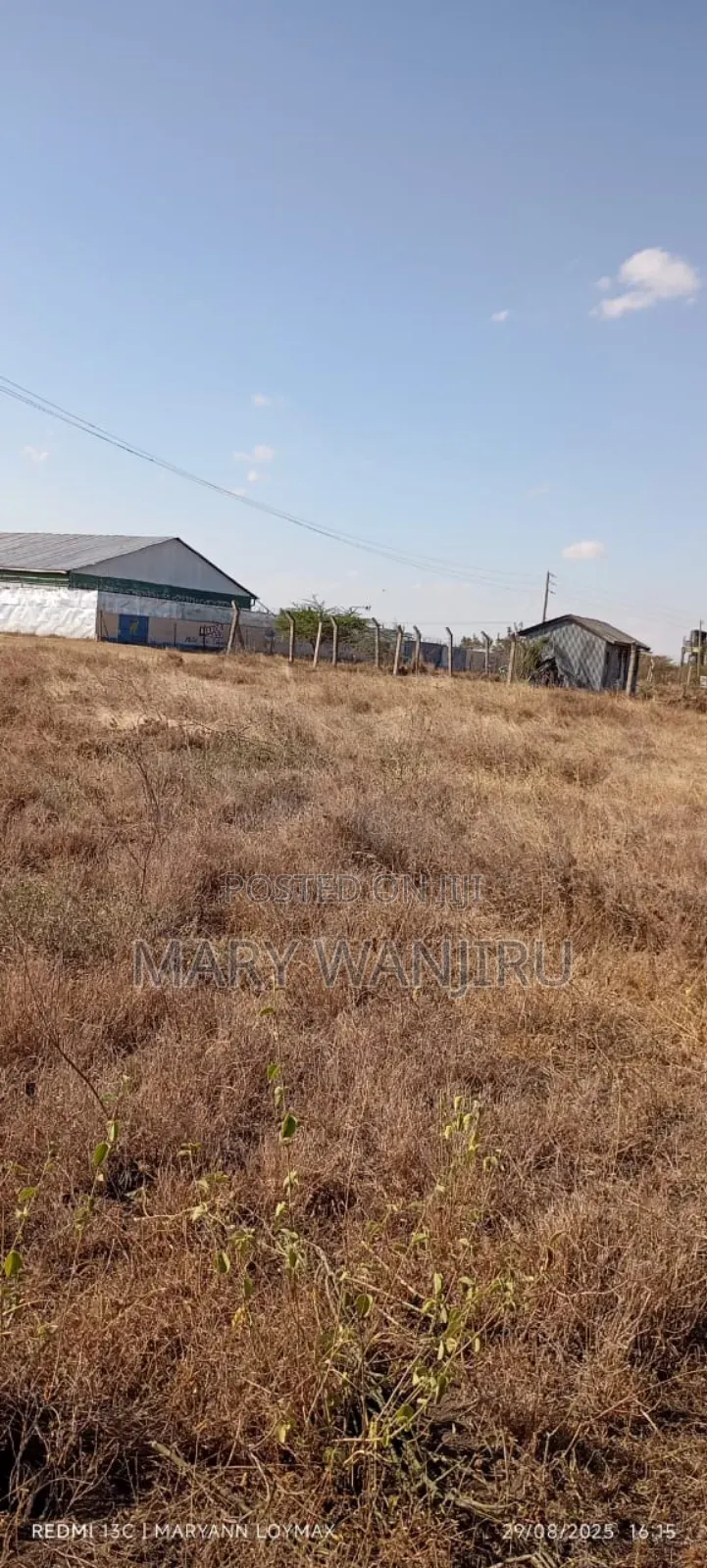 50/100 Plot Available for Sale in Kisaju