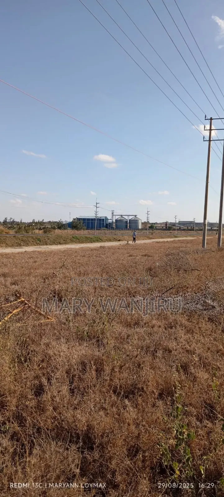 50/100 Plot Available for Sale in Kisaju