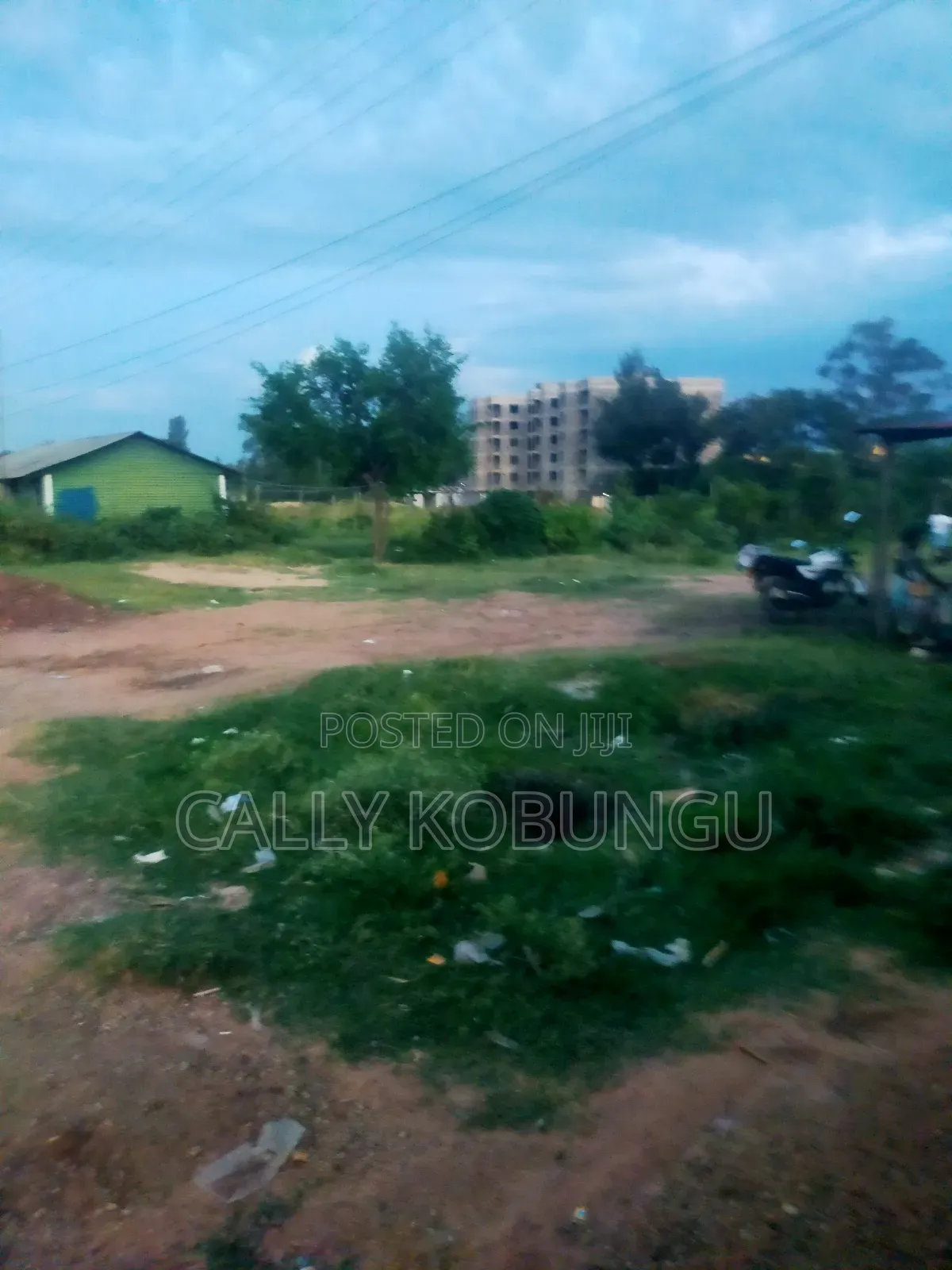 1⁄4 Acre Touching Kibos Road at Kwa Makaa in Kanyakwar