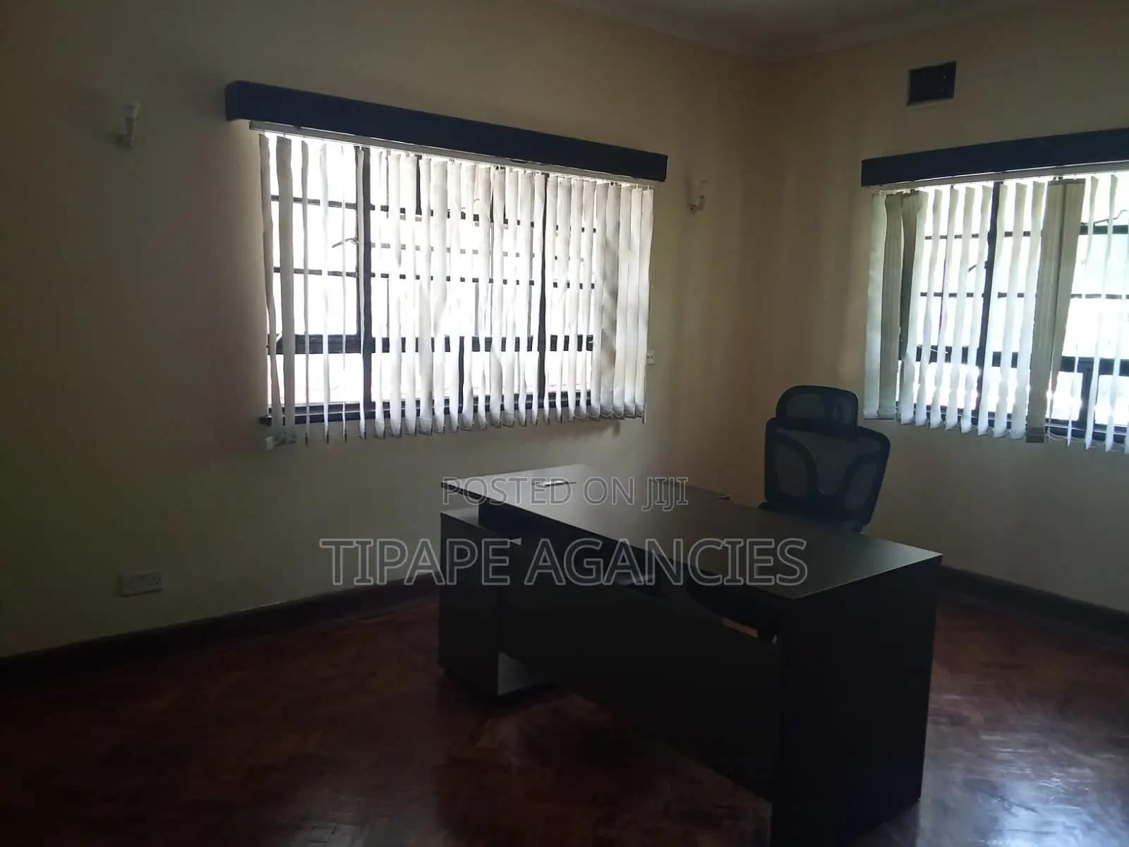 Own Compound Spacious Offices to Let Kilimani in Hurlingham
