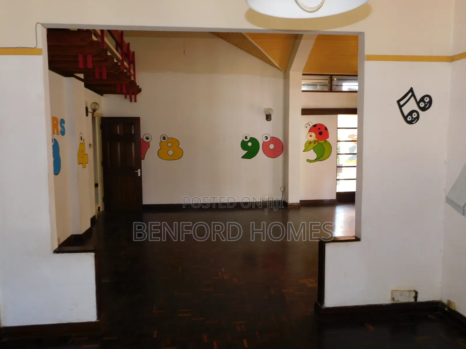 4bdrm Bungalow in Nyali Mombasa for sale in Nyali Mkomani