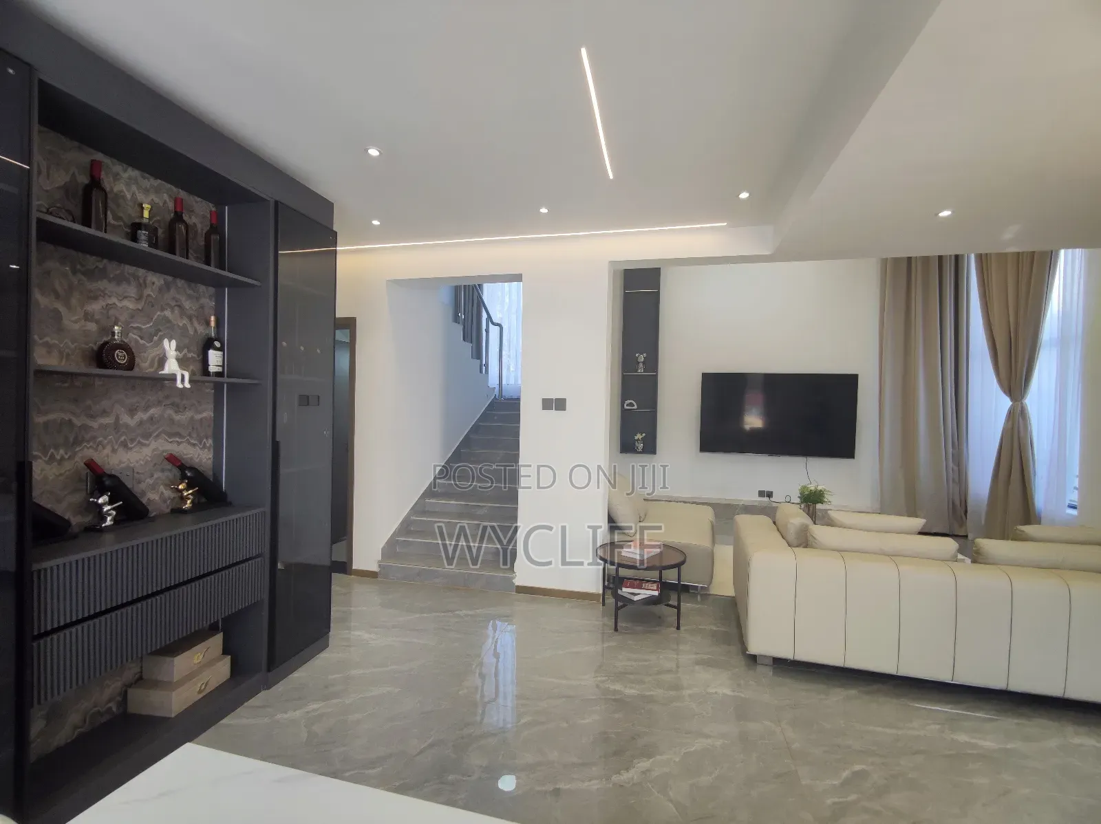 4bdrm Mansion in Karai for sale in Karai