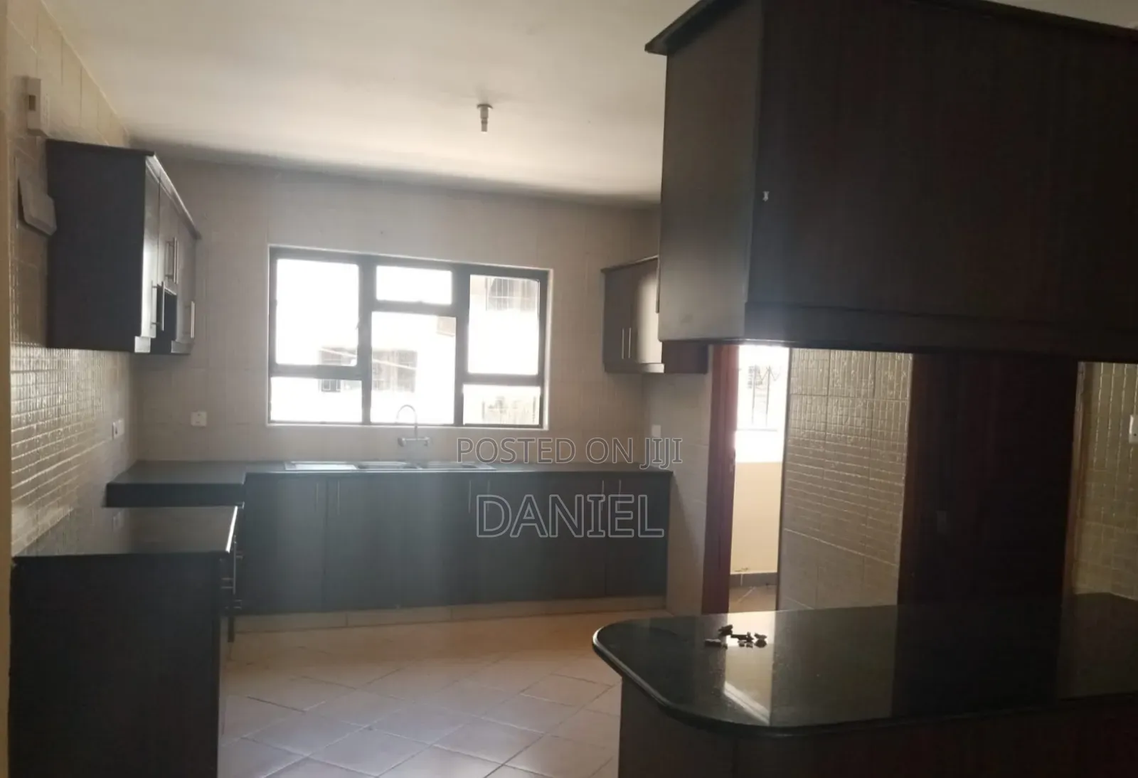 3bdrm Apartment in Westlands for sale in Westlands
