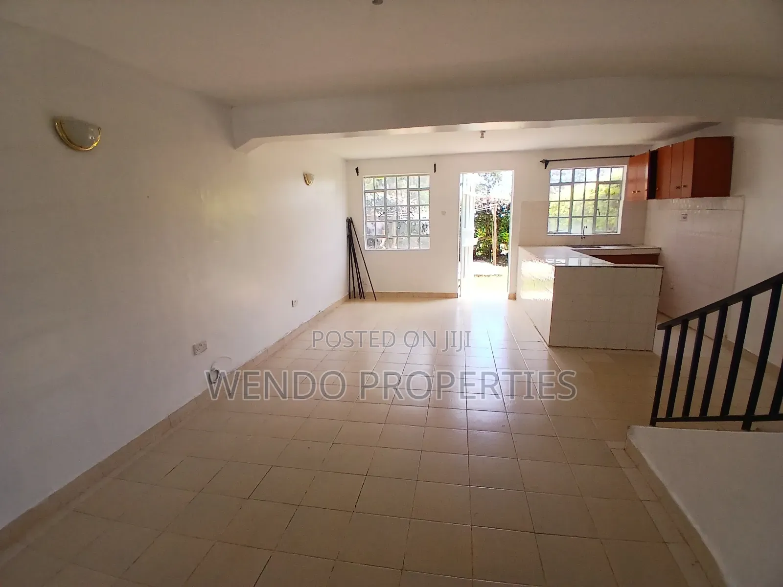 2bdrm Duplex in Karen C for rent in Karen C