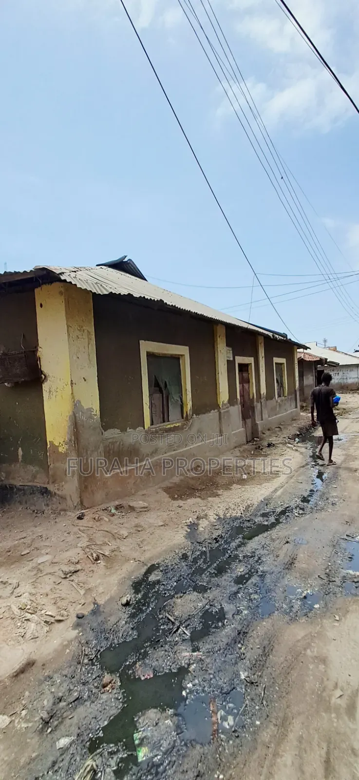 12bdrm House in Bombolulu for sale in Bombolulu