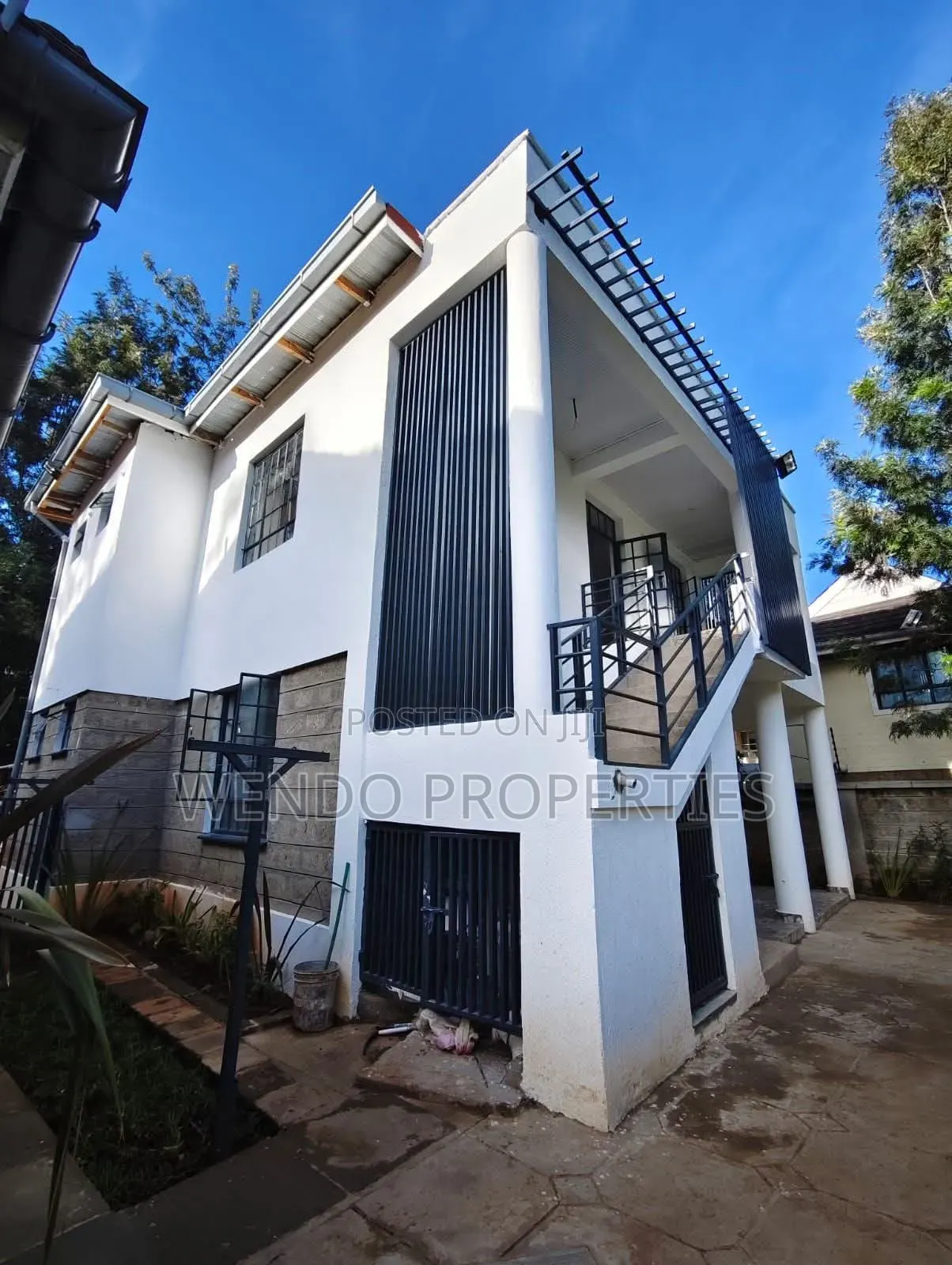 2bdrm Duplex in Karen C for rent in Karen C
