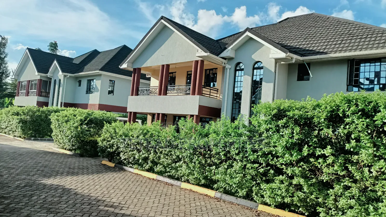 5bdrm Maisonette in Garden Estate, Thome for rent in Thome