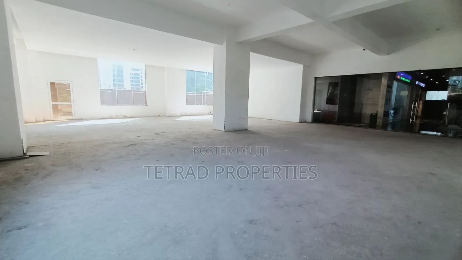 3750 Sqft Showroom/Shop (High Sealing) In Westlands Near Sarit Centre in Raphta Road Area