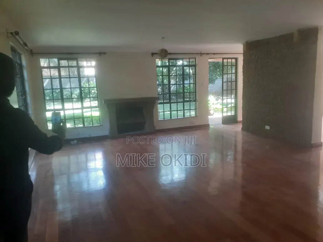 5bdrm Mansion in Miotoni, Hardy for rent in Hardy