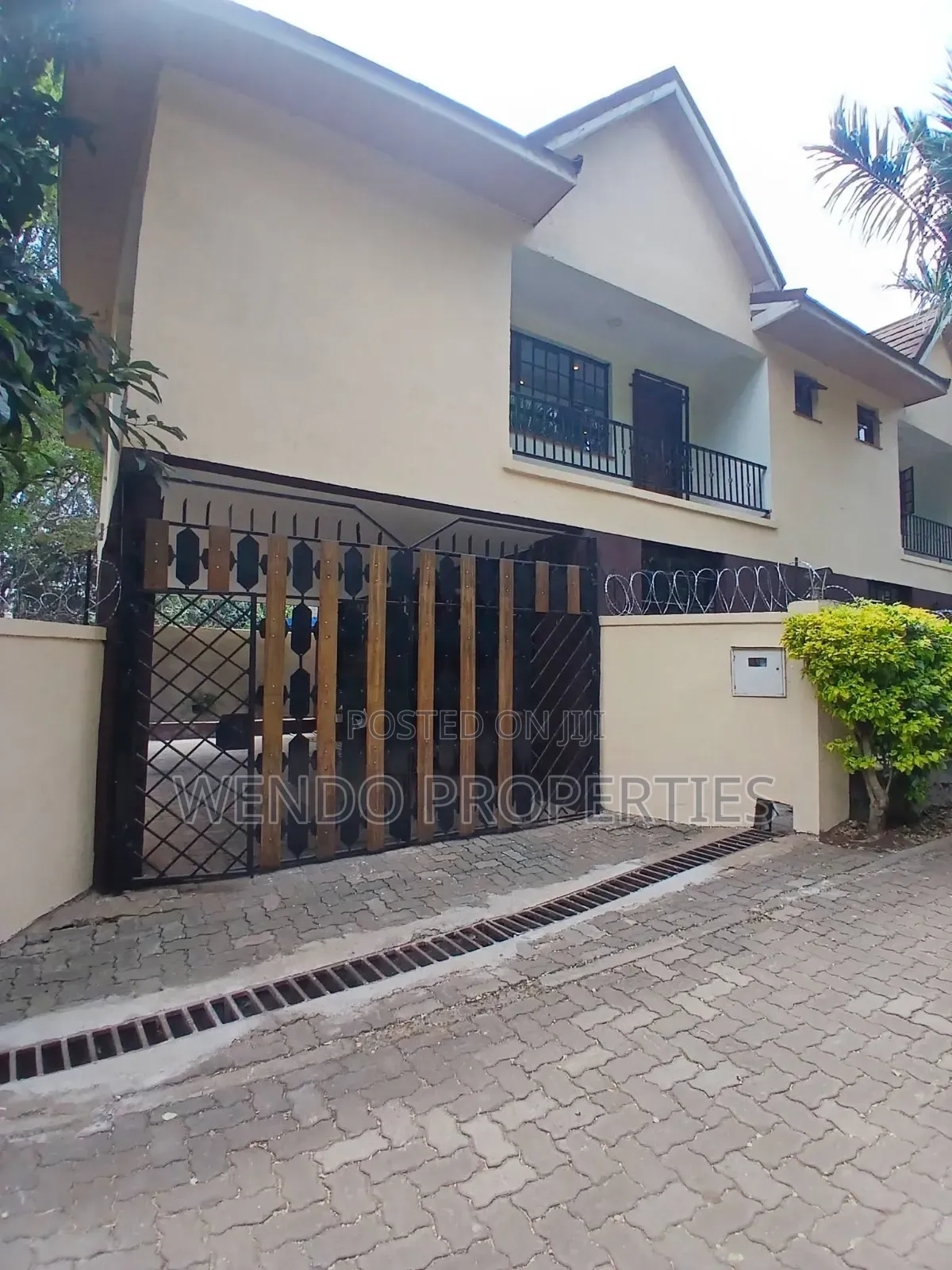 3bdrm Villa in Hardy for rent in Hardy