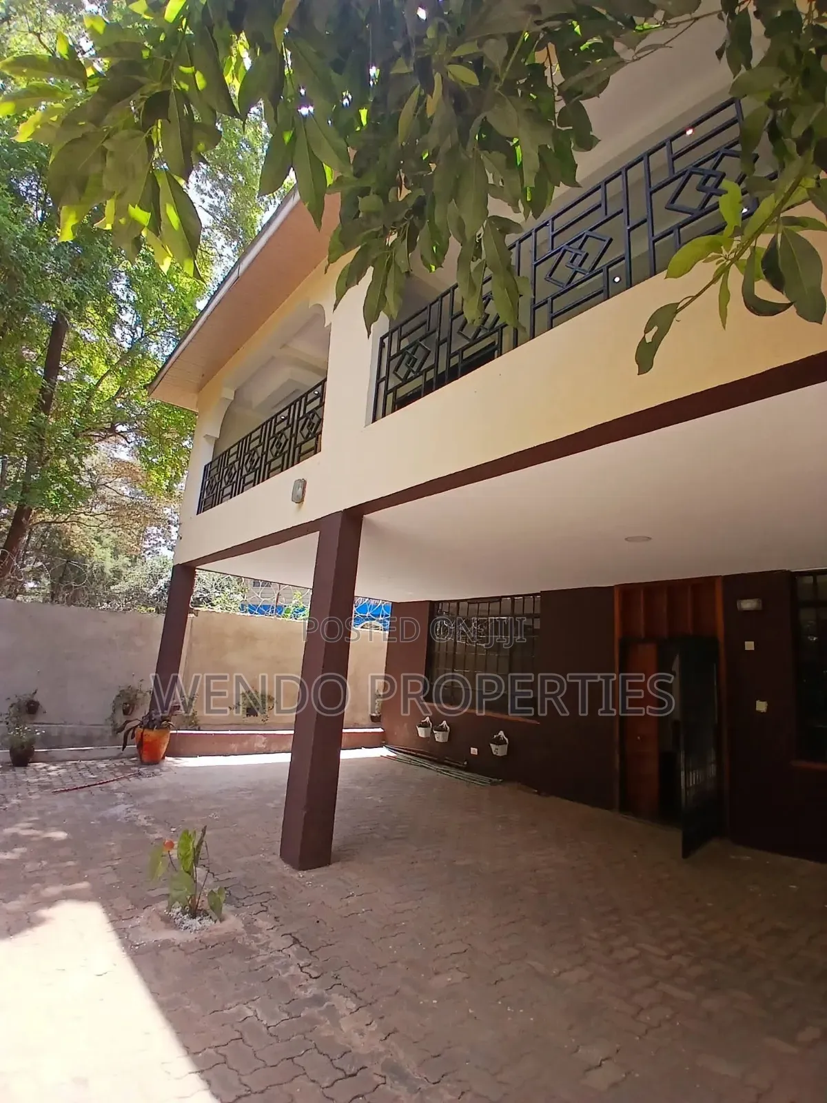 3bdrm Villa in Hardy for rent in Hardy