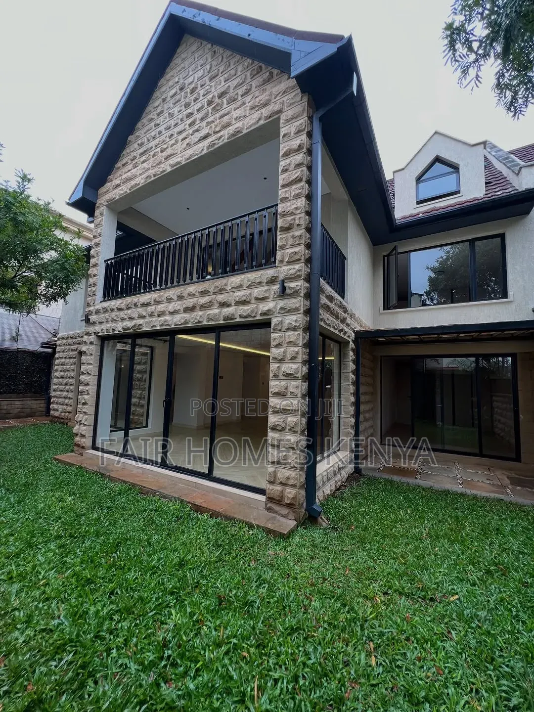 5bdrm Townhouse / Terrace in Lavington Green, Muthangari for rent in Muthangari
