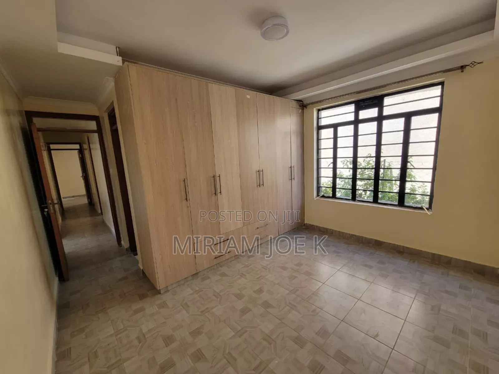3bdrm Block of Flats in Kenyatta Road for sale in Kenyatta Road / Theta