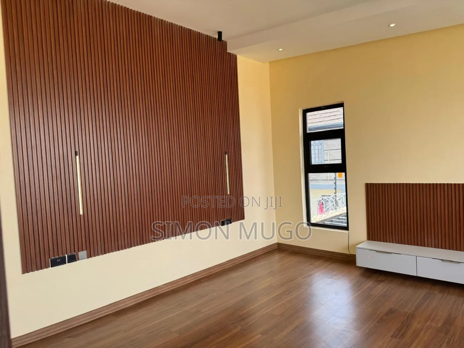 4bdrm Maisonette in Membley Estate for sale in Membley Estate