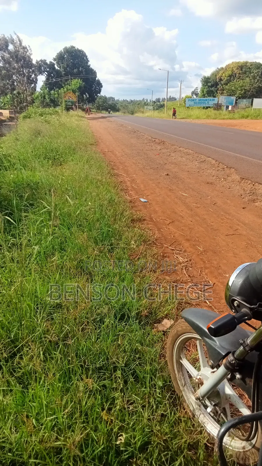 1acre for Sale at Mbombo in Kambiti
