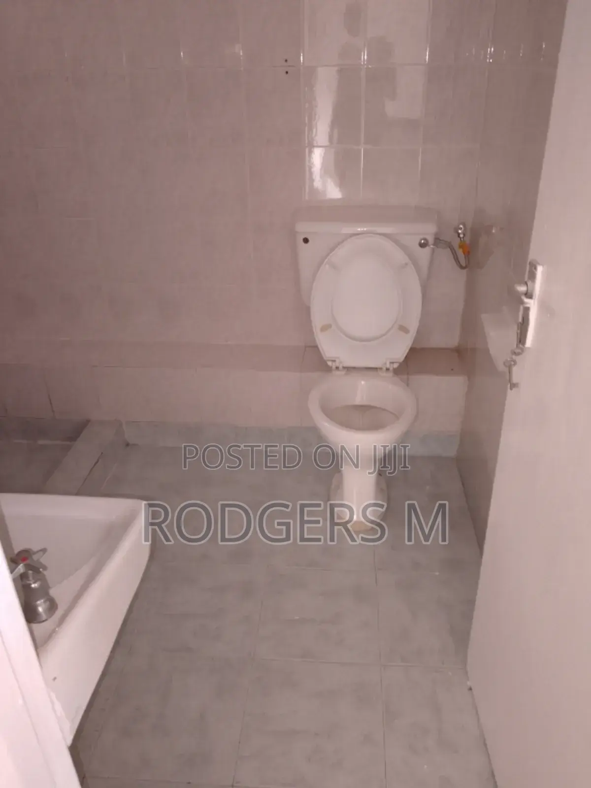 4 Bedroom Office Space Maissonate for Rent in Rhapta Road in Raphta Road Area