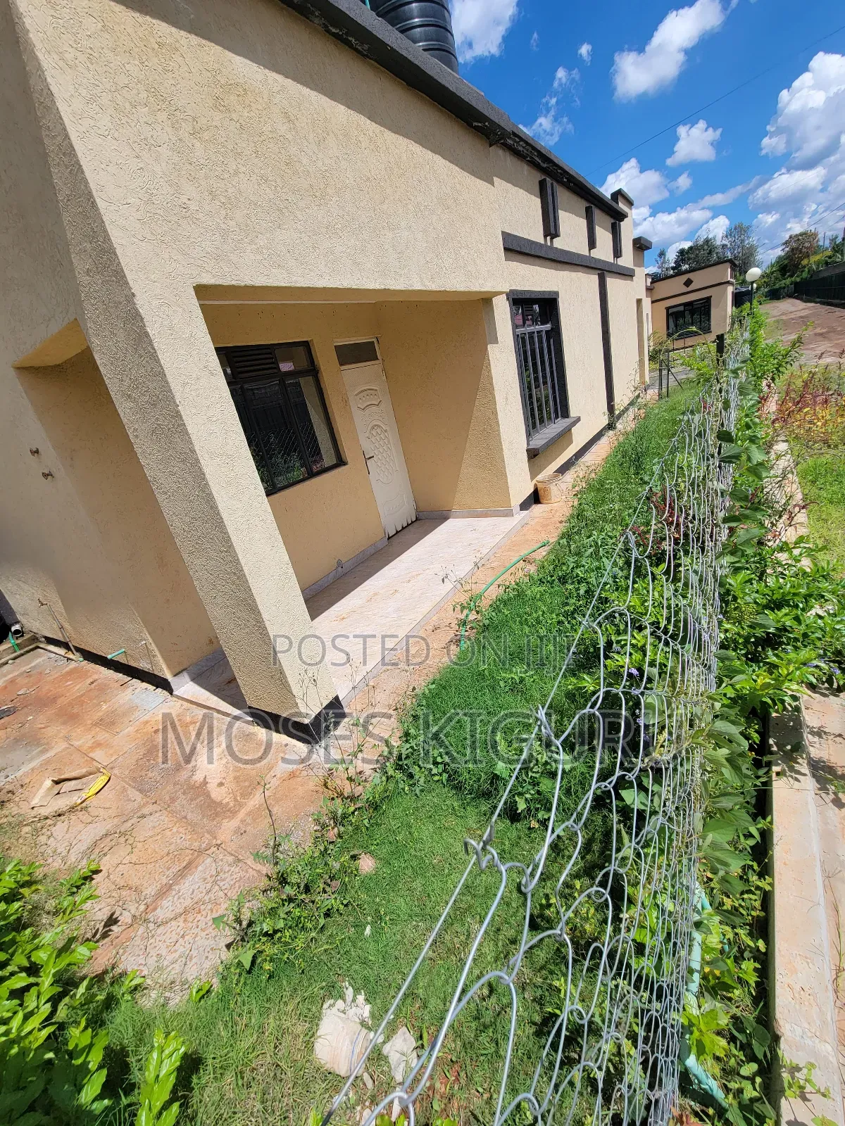 3bdrm Bungalow in Kimunyu, Kenyatta Road / Theta  for sale in Kenyatta Road / Theta 