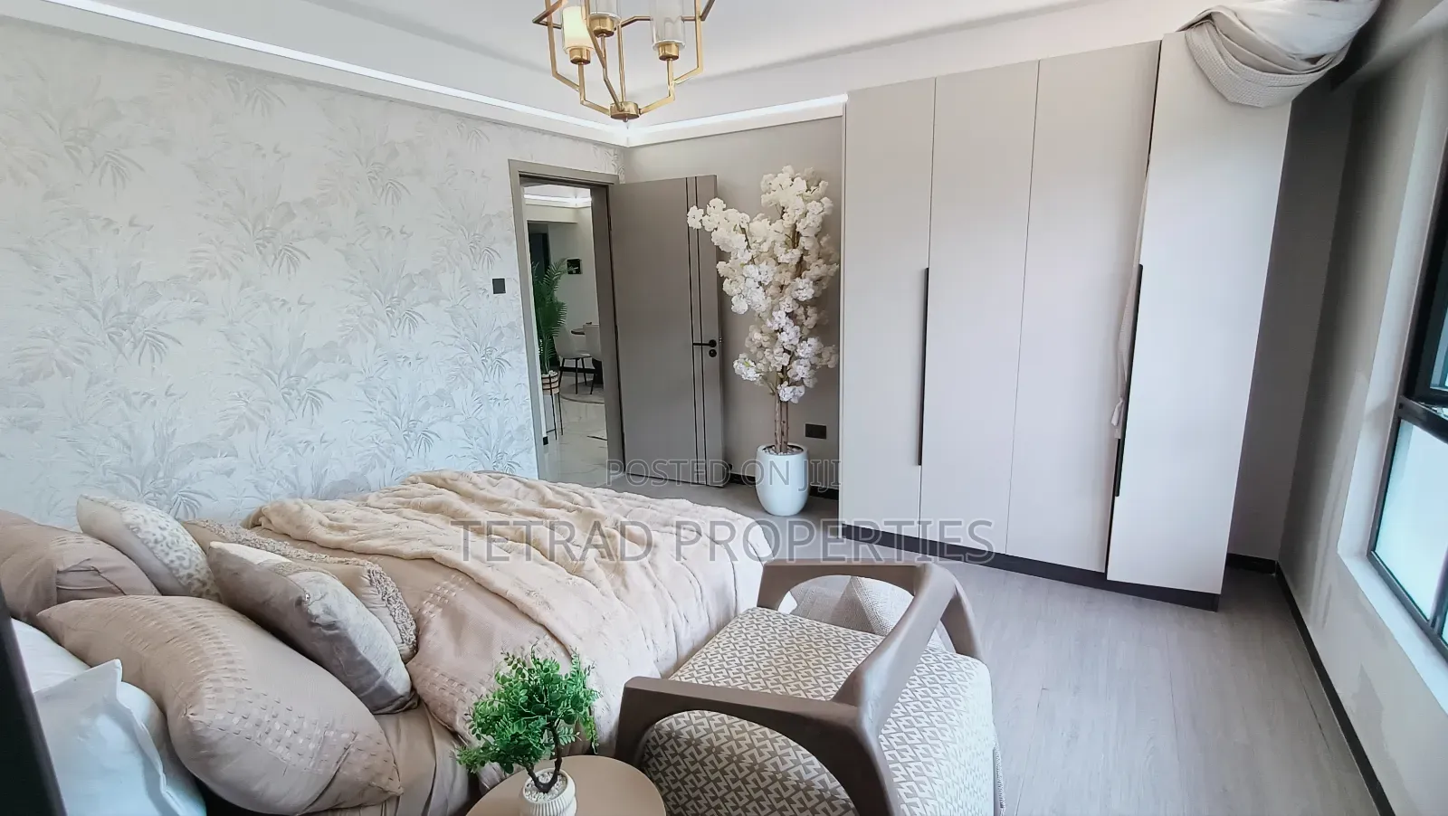 2bdrm Apartment in Westlands, Raphta Road Area for sale in Raphta Road Area