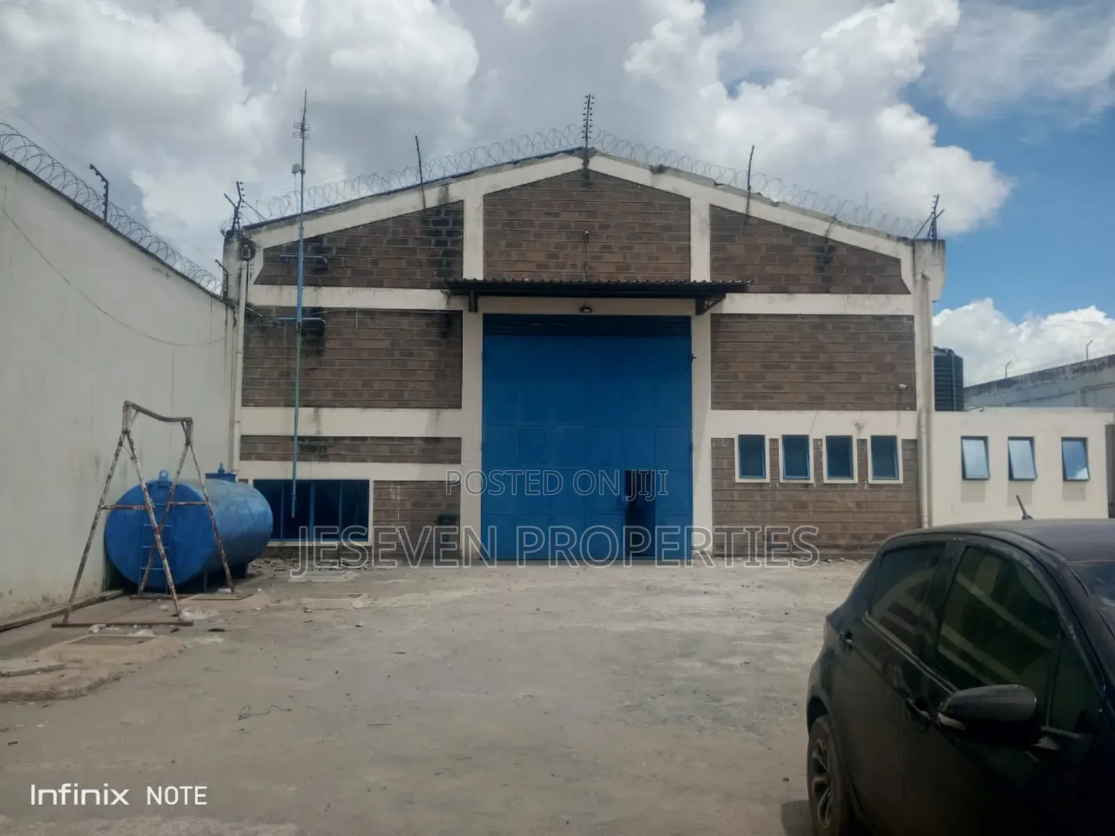 10,000 SQFT Go Down/Warehouse Embakasi Near Mombasa Road in Avenue Park