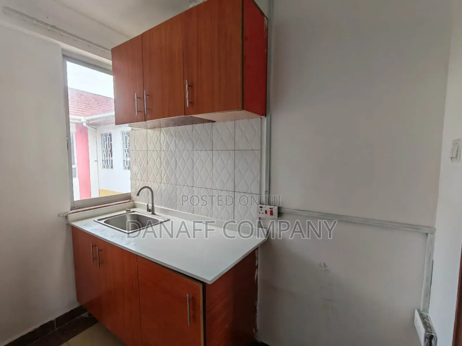 1bdrm Apartment in Bloomfield, State House Area for rent in State House Area
