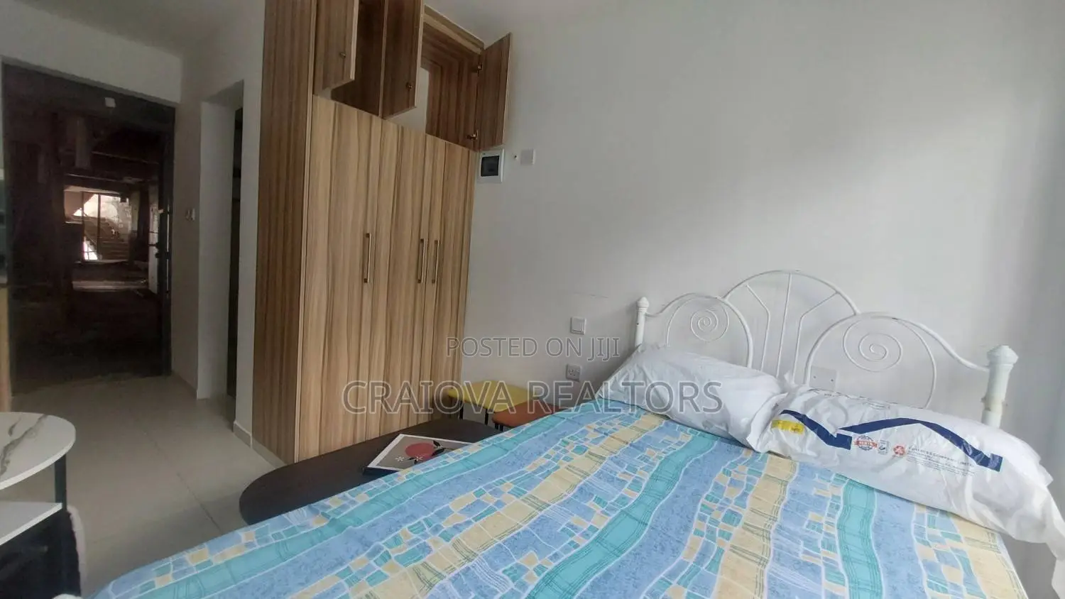 Studio Apartment in Thome for sale in Thome