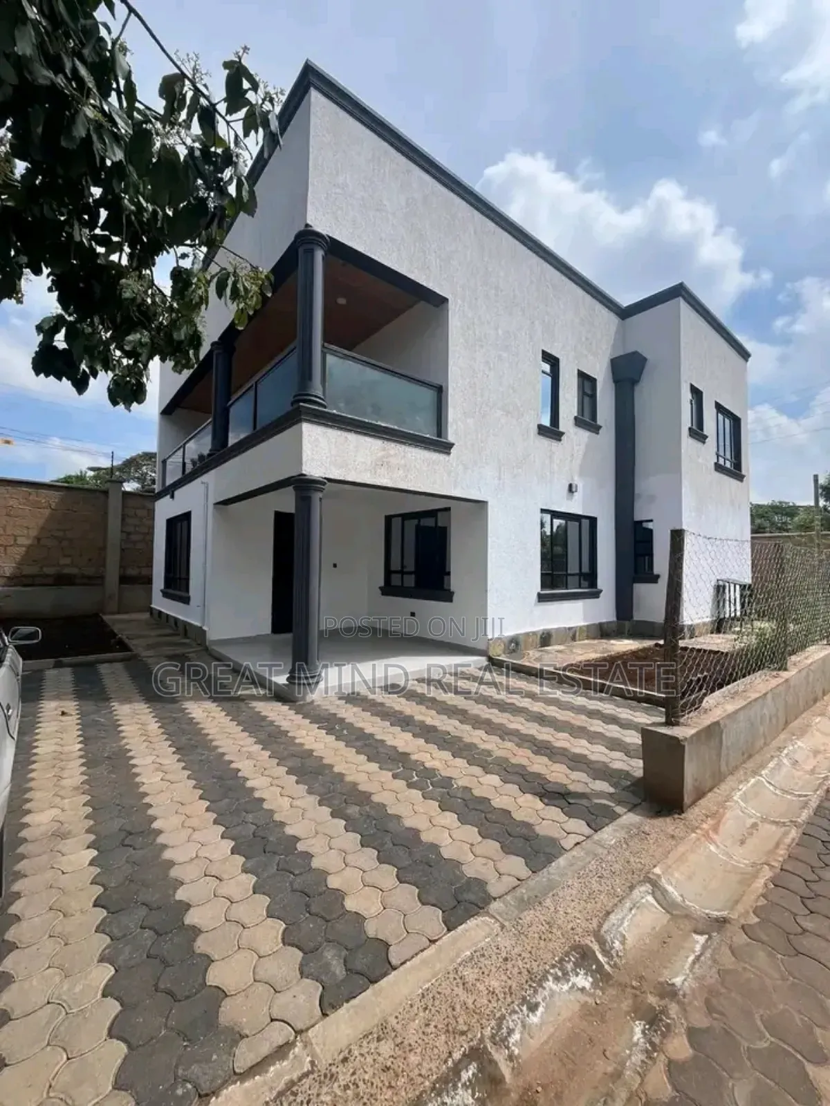 4bdrm Townhouse/Terrace in Kibiku for sale in Kibiku