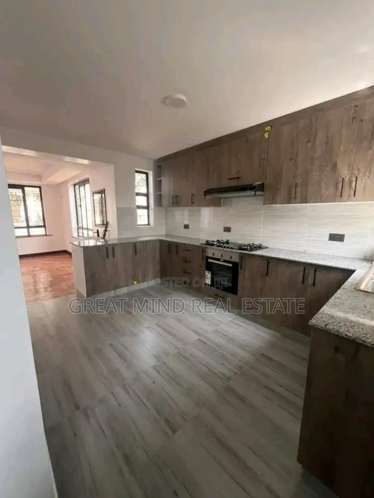 4bdrm Townhouse/Terrace in Kibiku for sale in Kibiku