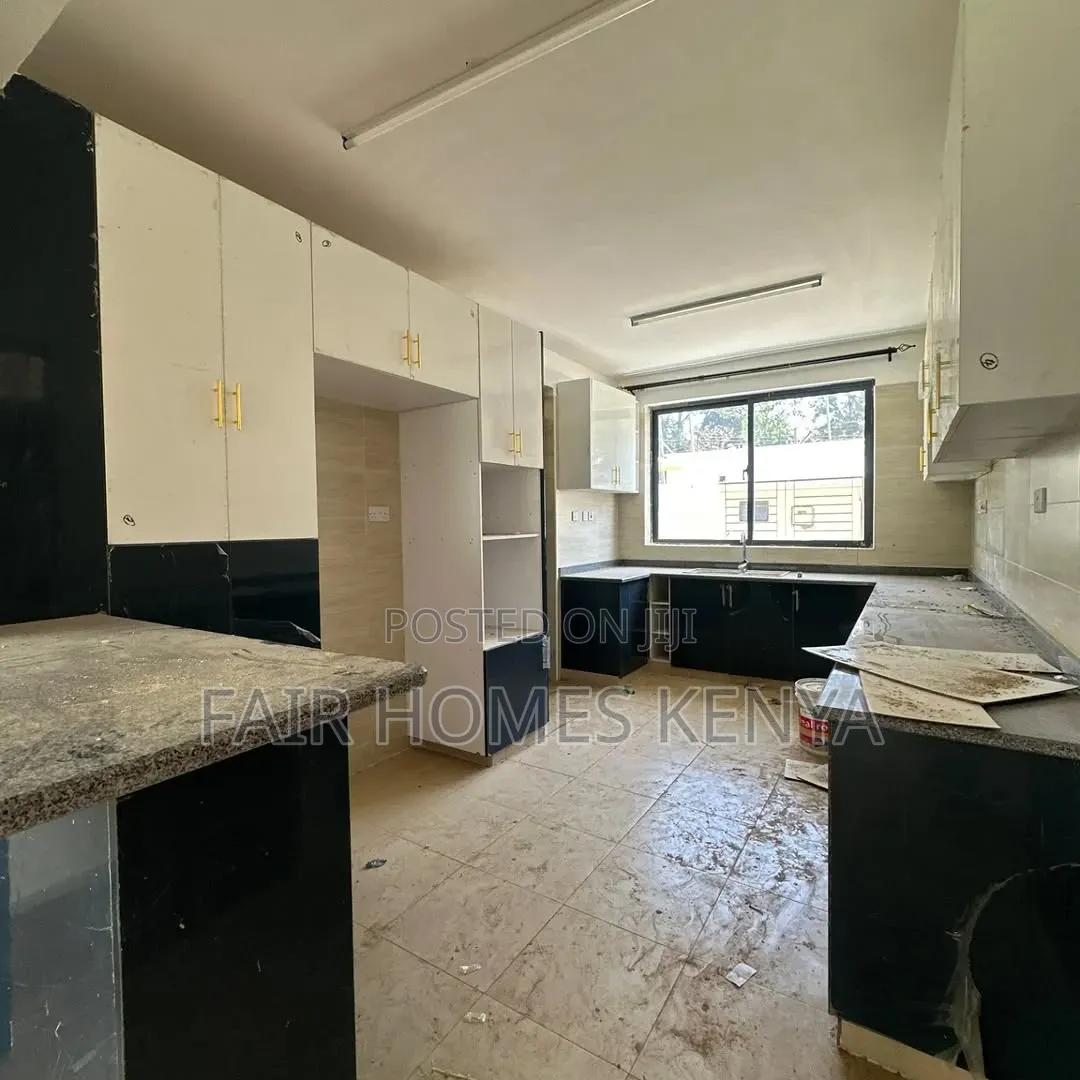 4bdrm Townhouse / Terrace in Lavington Green, Muthangari for rent in Muthangari