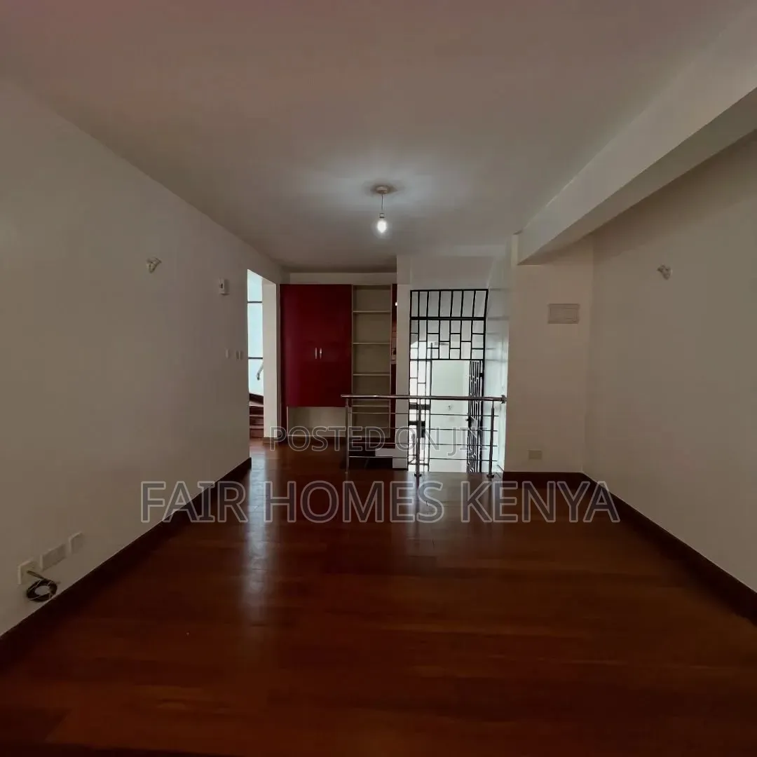 5bdrm Townhouse / Terrace in Convent Drive, Muthangari for rent in Muthangari