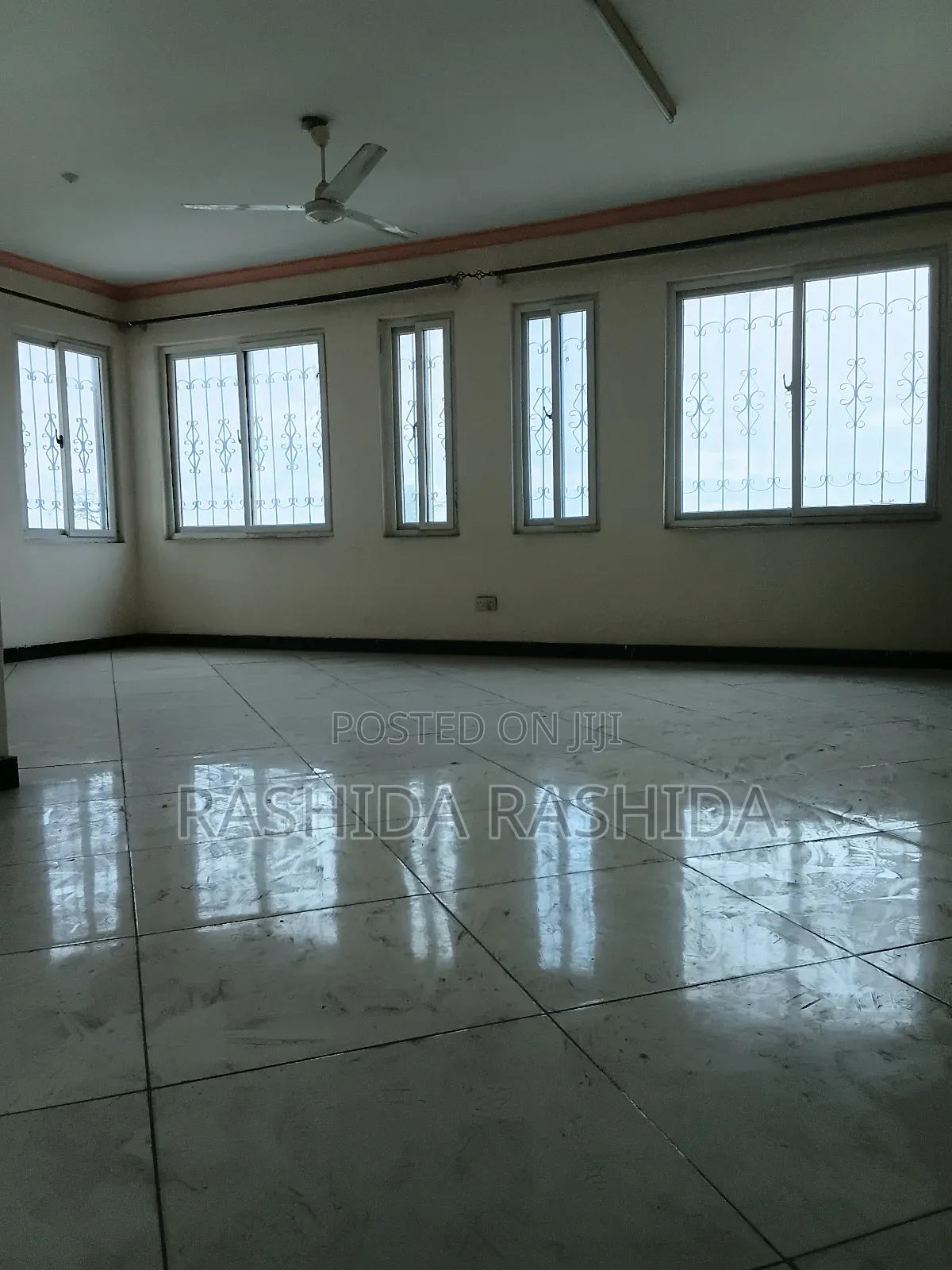 3bdrm Apartment in Tudor for sale in Tudor