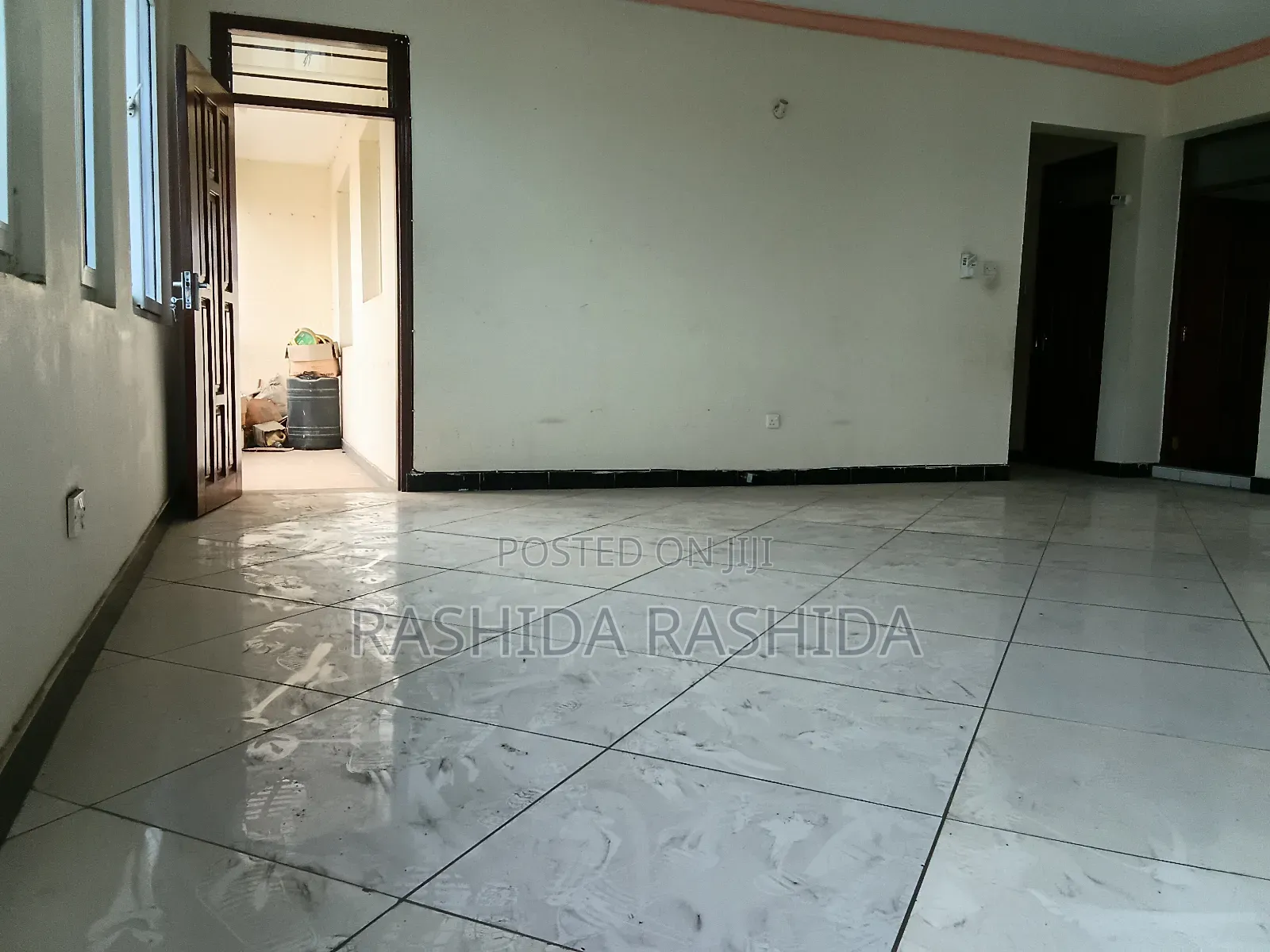 3bdrm Apartment in Tudor for sale in Tudor