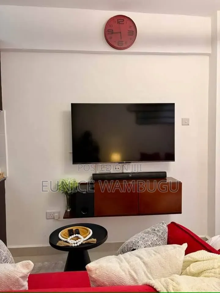 Studio Available Ngara Grand Midtown Apartment in Ngara