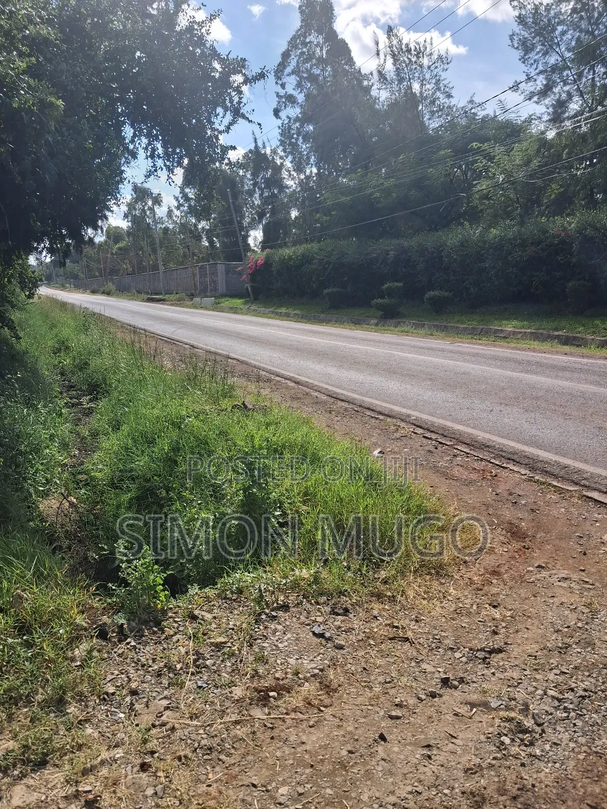 Garden Estate Prime Secure Fully Serviced 1/2 Acre, 1 Acre in Ridgeways