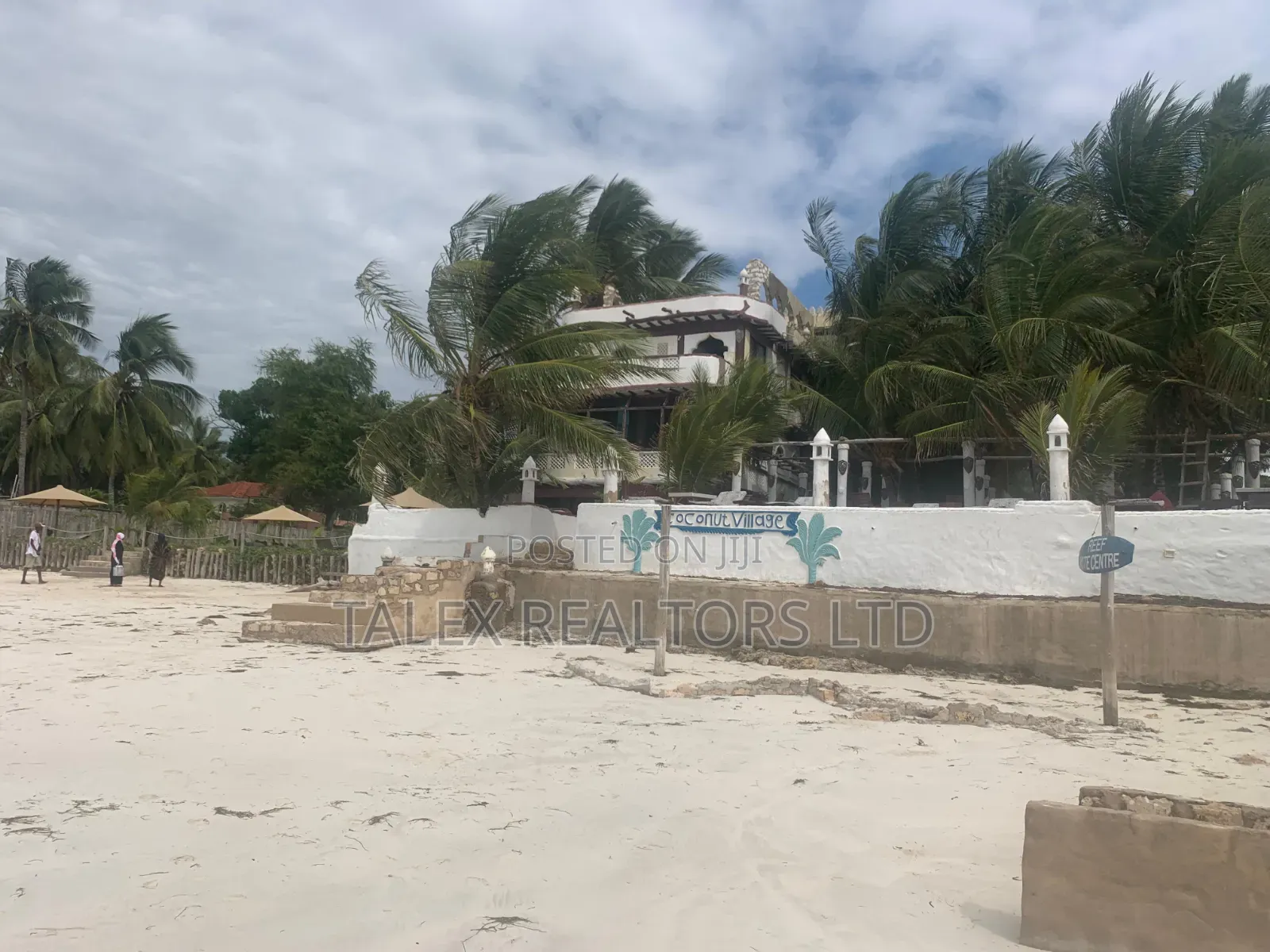 Block Hotel in Diani