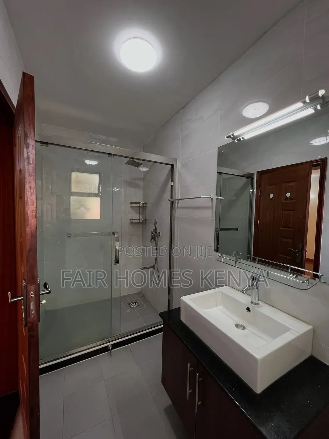5bdrm Townhouse / Terrace in Chalbi Drive, Muthangari for rent in Muthangari