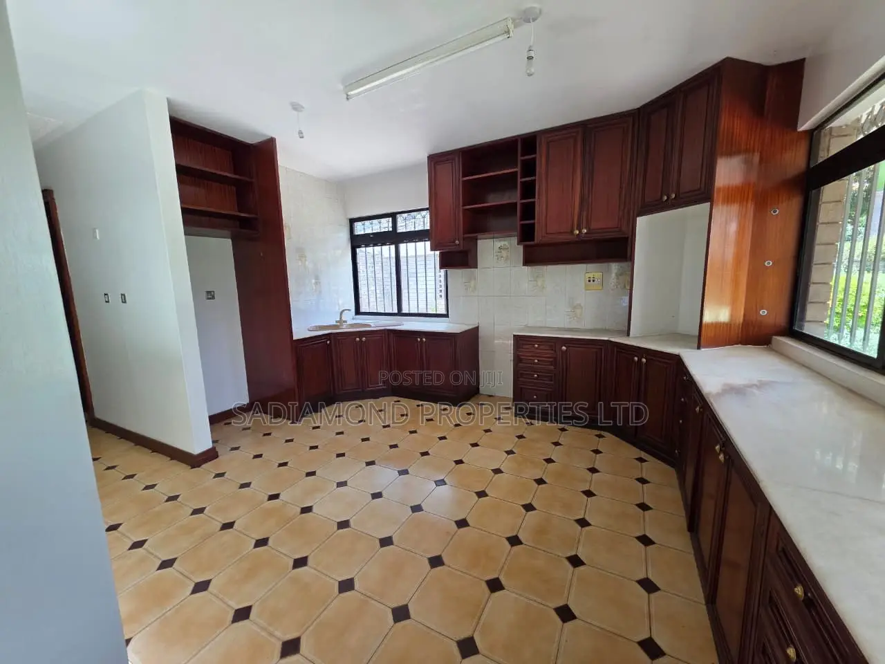 5bdrm Townhouse / Terrace in Muthaiga for rent in Muthaiga