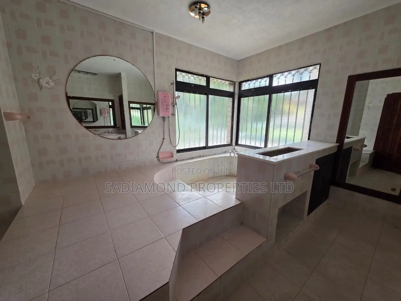 5bdrm Townhouse / Terrace in Muthaiga for rent in Muthaiga