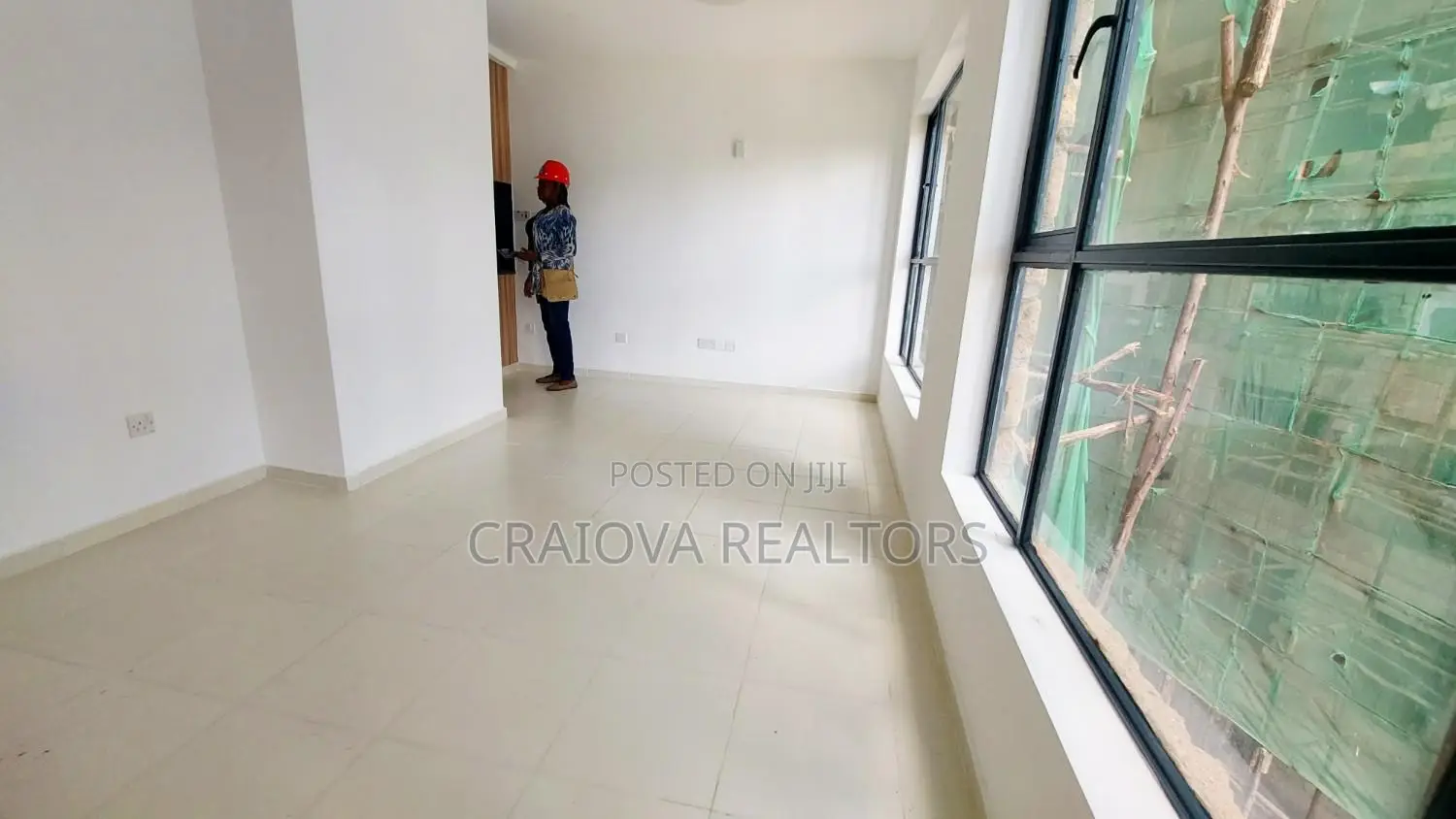 Studio Apartment in Thome for sale in Thome